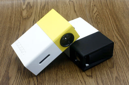 🔥Last Day Sale 50% OFF🔥Mini HD Projector（Free Shipping)